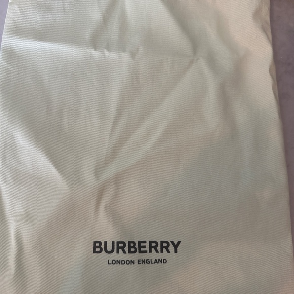 Burberry Tabitha Emb Espadrille - Picture 14 of 14